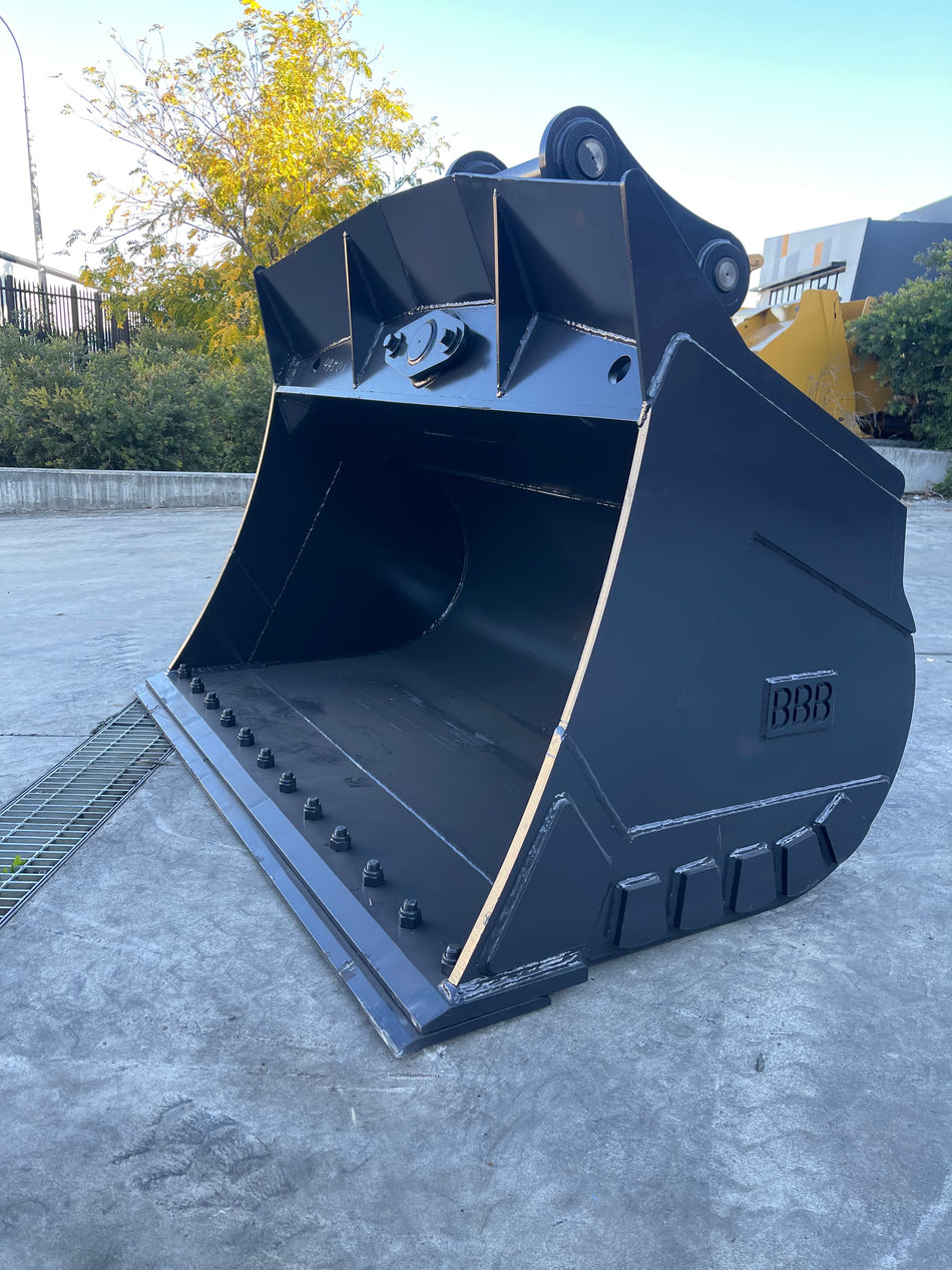 Tilt Bucket